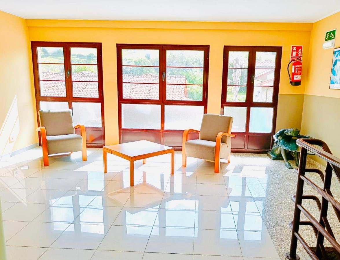 Hotel Alameda Villaviciosa  Kültér fotó